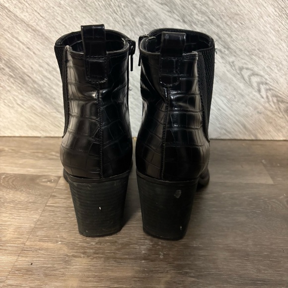 SOUL Naturalizer | Micah Black Croc-Embossed Ankle Boots Heeled Size 8.5 - Picture 6 of 9